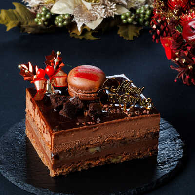 ４層のチョコレートが奏でる　生チョコケーキ～クリスマスヴィオラ～