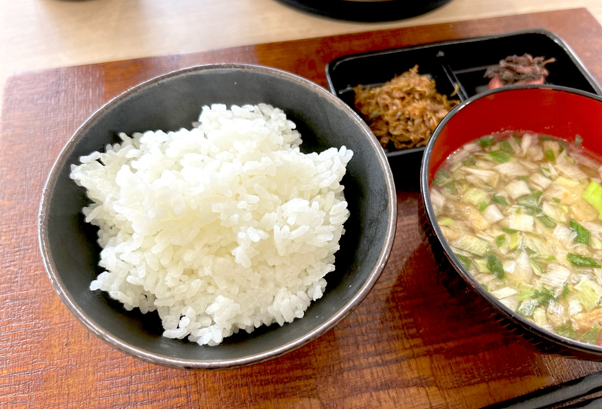 粒の弾力をしっかり感じられるごはん