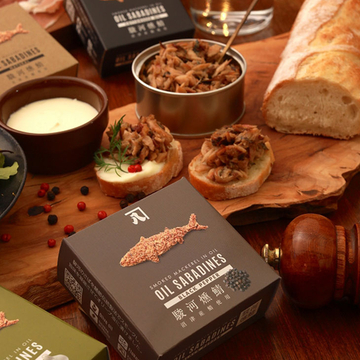 懐かしいのに、新しい　スモーク香るグルメなサバ缶