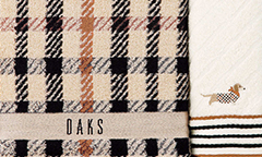 DAKS