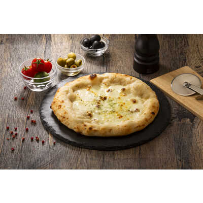 ナポリ風石窯ピザと熟成ハム福袋