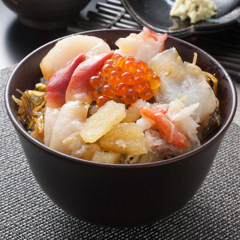 ＜大丸松坂屋＞ ぐるめ食品 7種の彩り海鮮丼