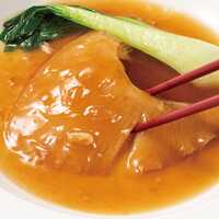 フカヒレの姿煮（６５ｇ）上海伝統の煮込みスープ付