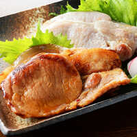 北海道産豚ロース（西京塩麹・さくら味噌漬け）
