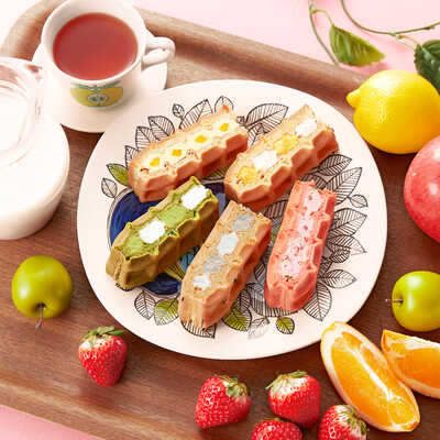 【４・５月限定】季節のワッフルケーキ１０個セット
