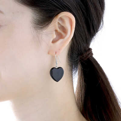 Ｃｕｏｒｅ　（クオーレ）ピアス　＜ブラック＞