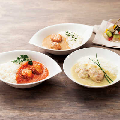 秋元さくらシェフ監修　５種の特製カレー