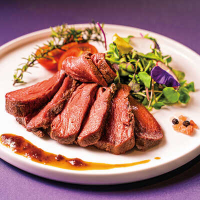 ローストビーフ豪州産フィレと国産黒毛和牛モモ味比べセット