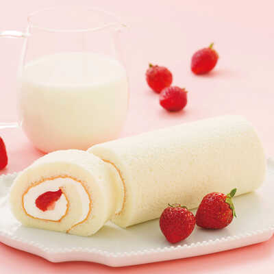 糸島あまおうロールケーキ