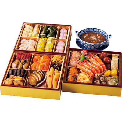 中華風　三段（フカヒレスープ付き）（４～５人用）