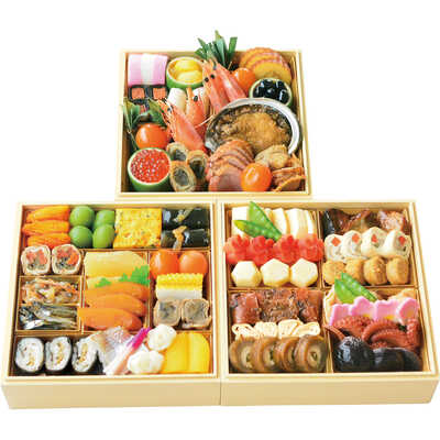 和風　三段（４～５人用）