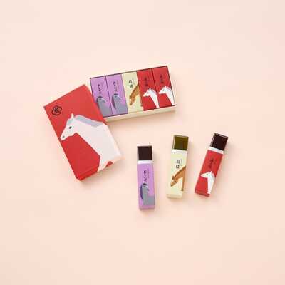 干支小形羊羹５本入　干支柄化粧箱