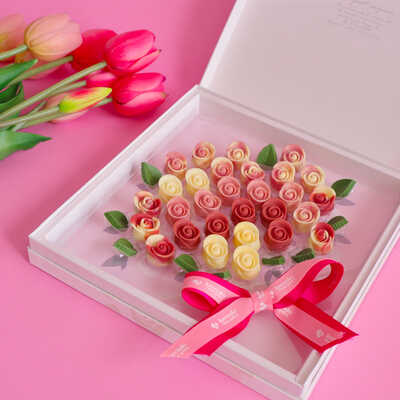 【バレンタイン】ブーケ・ミニヨン　チューリップ（ブランドお手提げつき）