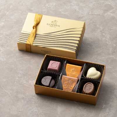 チョコ ♡！ ハートフラワーギフトBOX16個入り｜大丸松坂屋オンライン