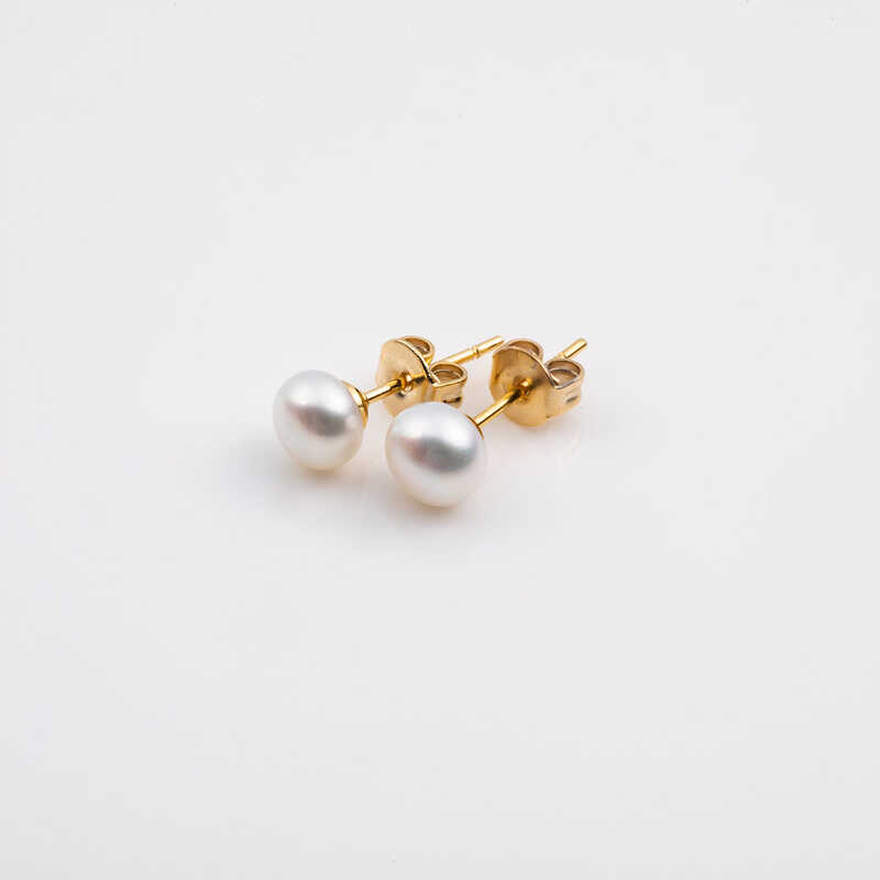 ＜大丸松坂屋＞ 大丸・松坂屋セレクション（パール） アコヤ真珠（9．0mm）ピアス