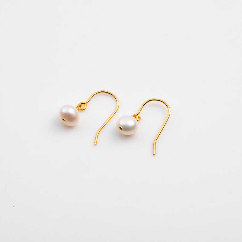 ＜大丸松坂屋＞ 大丸・松坂屋セレクション（パール） アコヤ真珠（9．0mm）ピアス