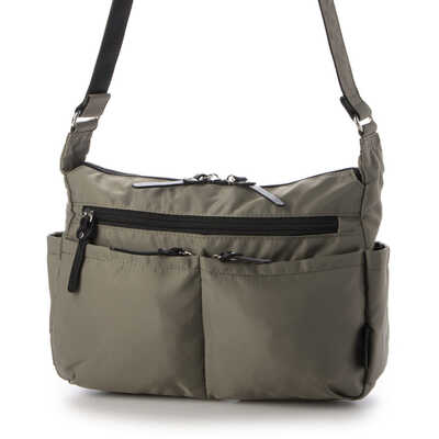 トリプルポケットベーシックショルダー