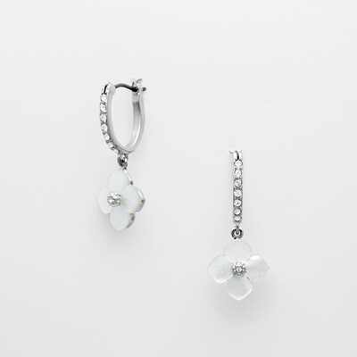 シェル　フラワーピアス