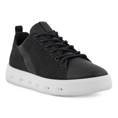 ＥＣＣＯ　ＳＴＲＥＥＴ　７２０　Ｗ