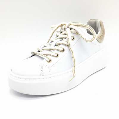 スニーカーＰＺ－７０６７