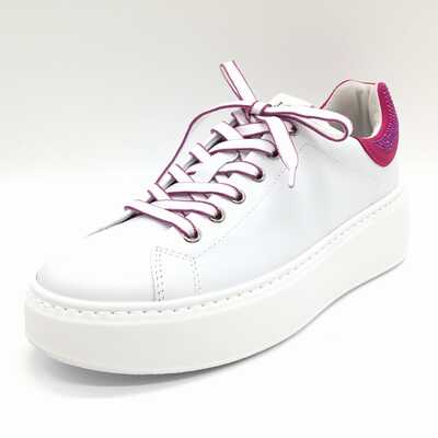 スニーカーＰＺ－７０６７