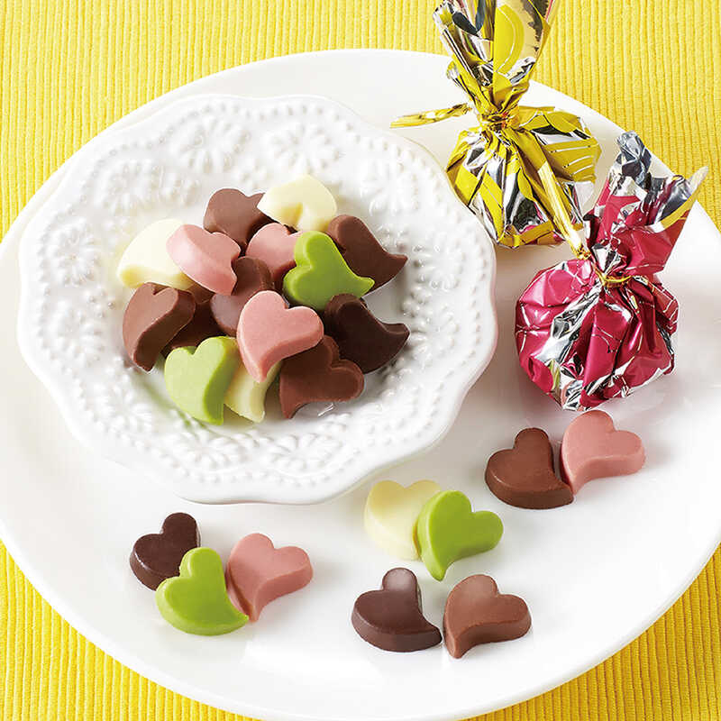 ナオナオチョコ様おまとめ専用です。イマン オードリーピンクホーロートラッシュ缶 思いとどまり