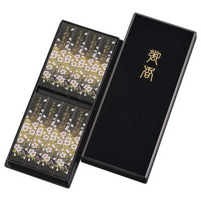 宇野千代特撰淡墨の桜塗箱８箱入